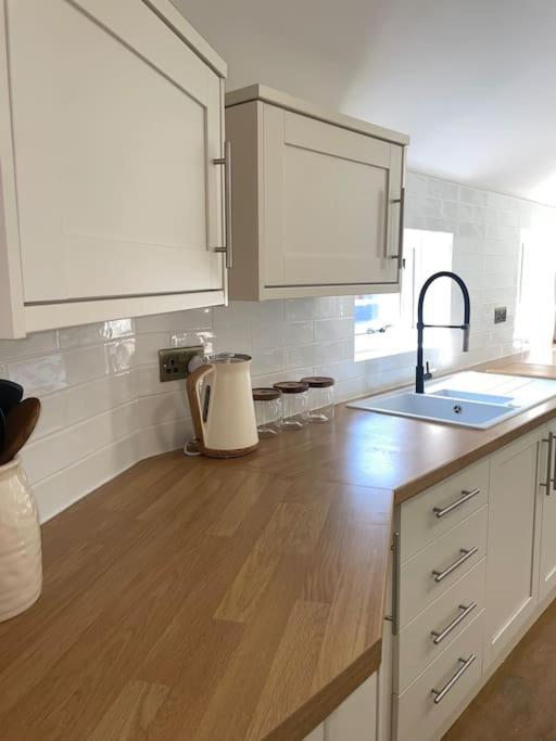 Churchview Apartments سيهام المظهر الخارجي الصورة